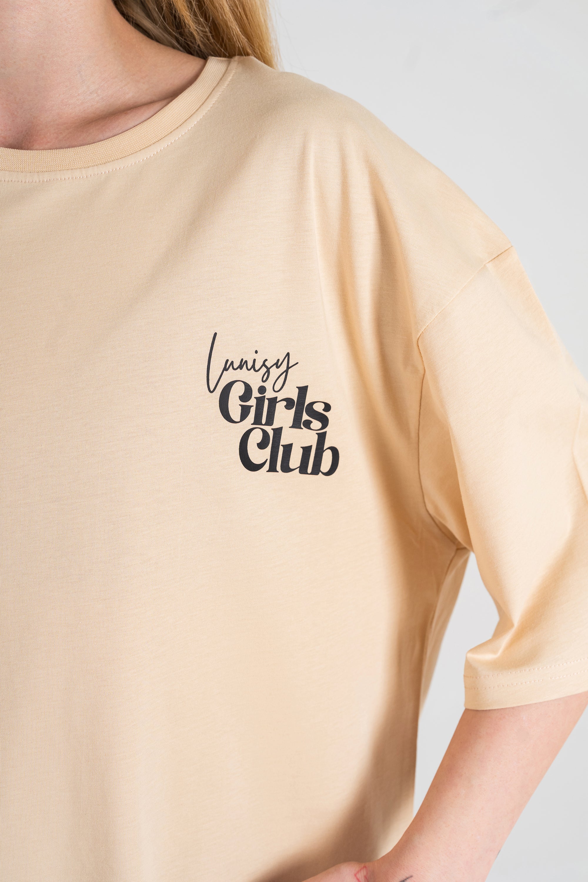 Girls Club - Oversize Tshirt